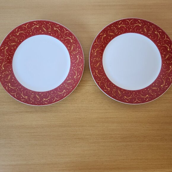 Set of 2 Chris Madden Montalira Red Salad Plates with Gold Scroll - Picture 1 of 4